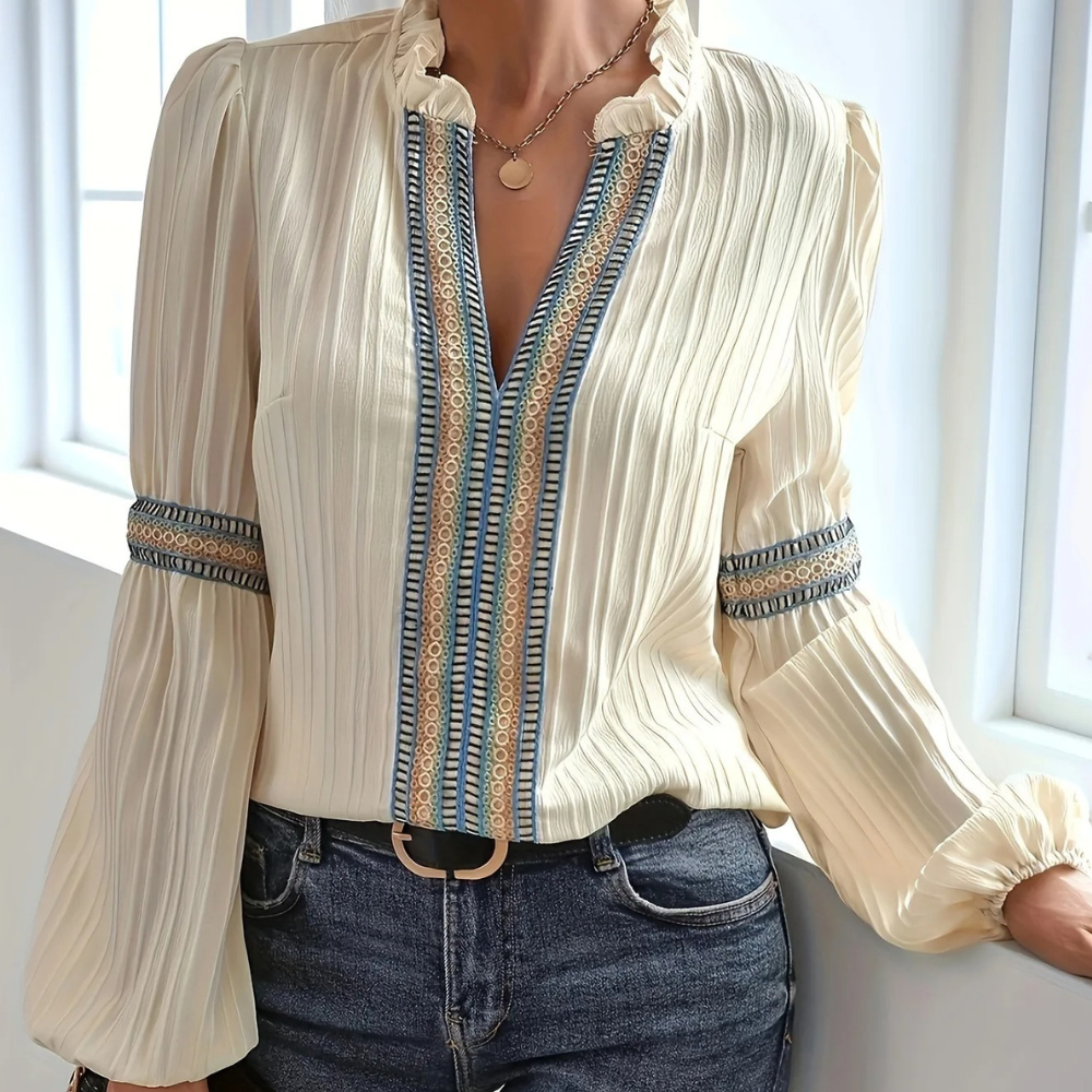 Blusa Elegante con Volant