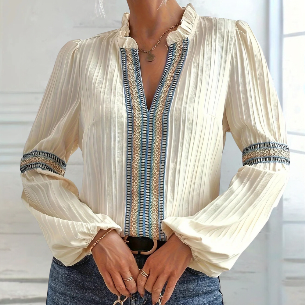 Blusa Elegante con Volant